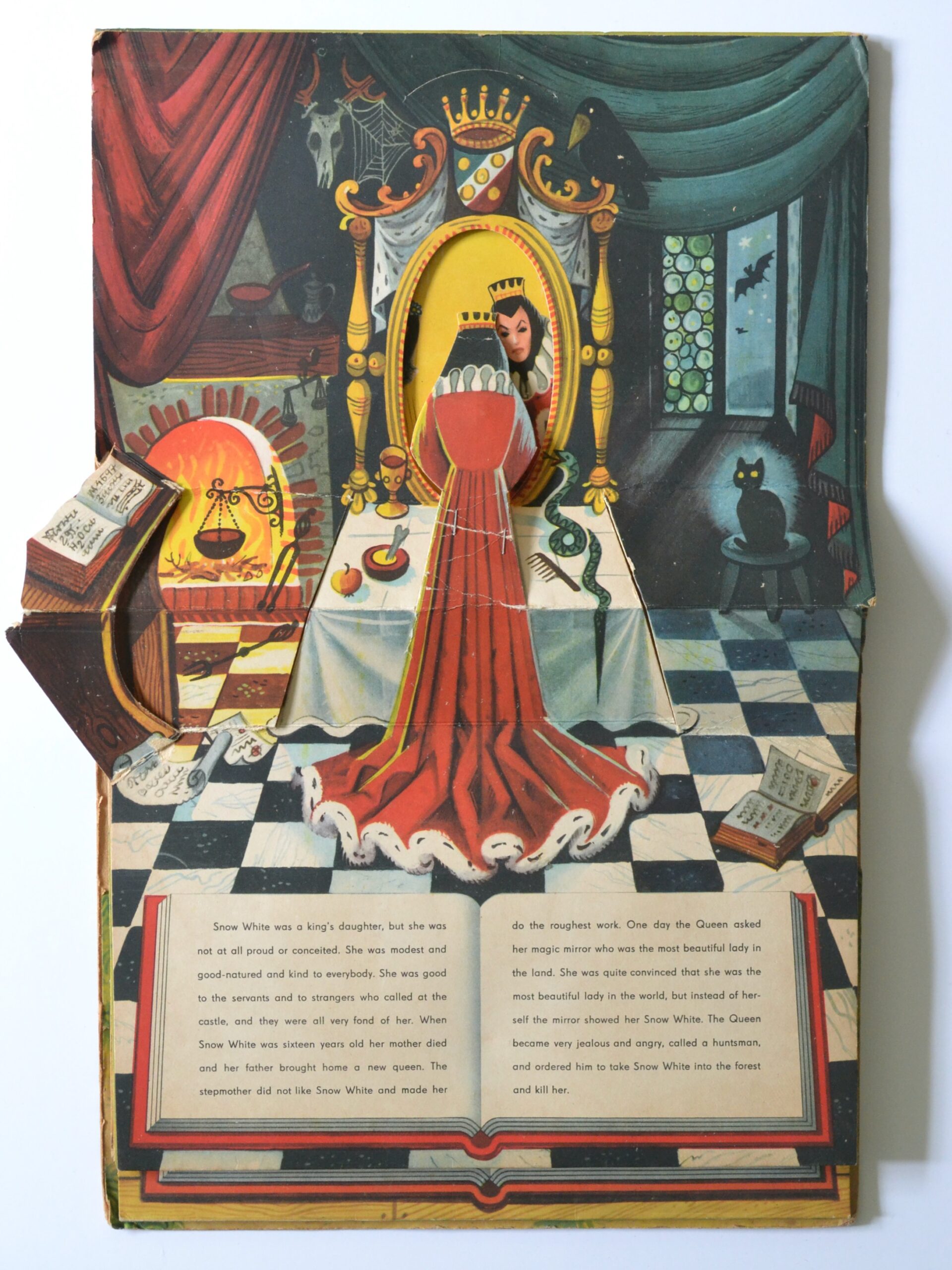 Snow White pop up book by Vojtech Kubasta - Image 2